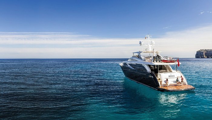 Navigating Boat Loans: Sterling Associates
